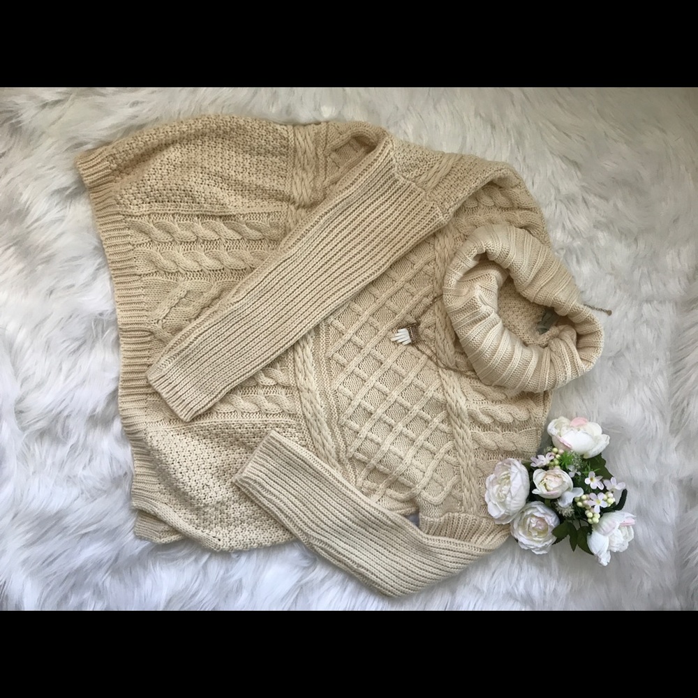 Big oversized sweater.